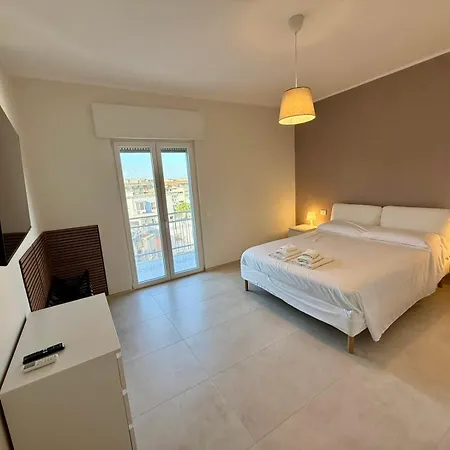 Lägenhet Sunset Luxury Bari